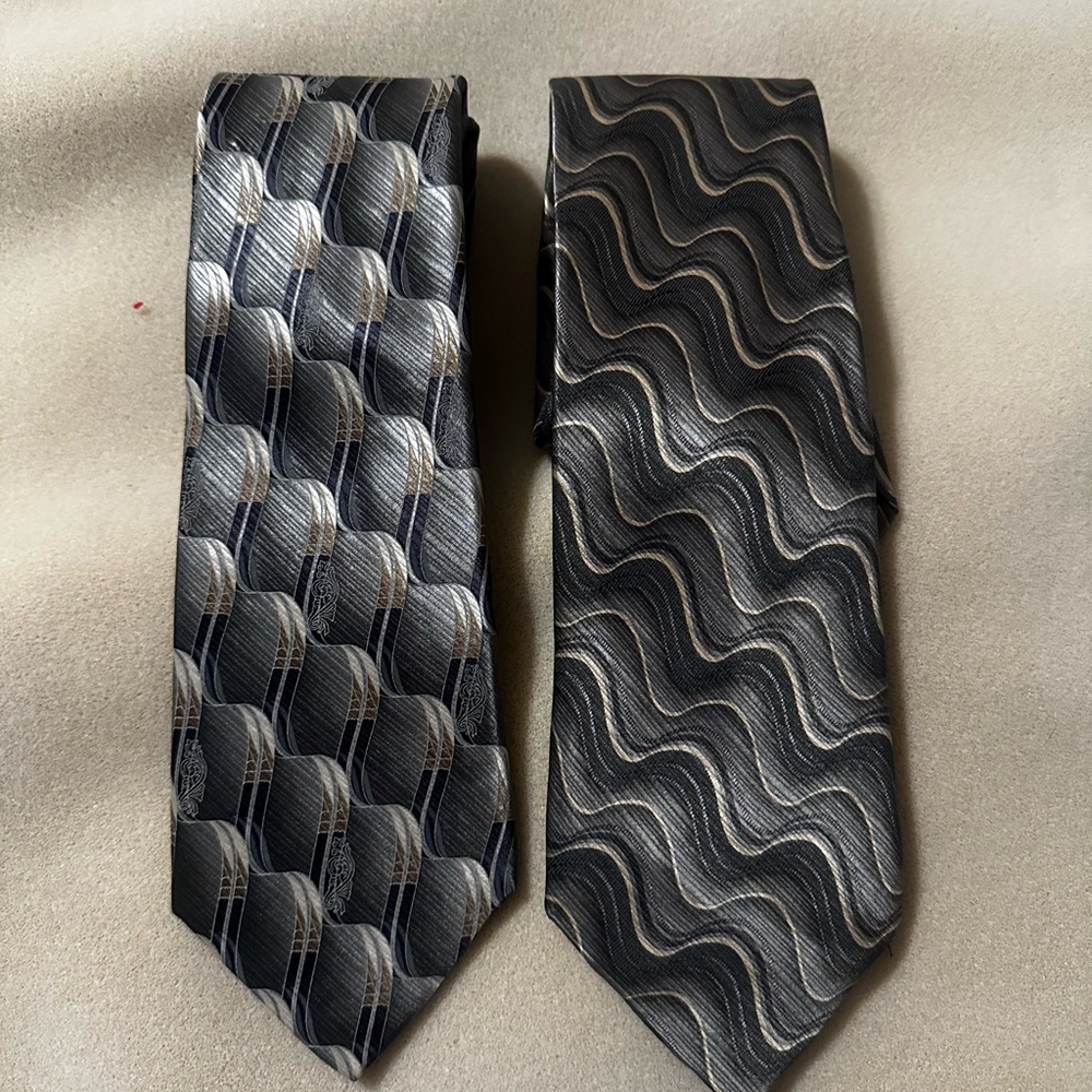#1318Elegant Gray and Black Men's Ties Set